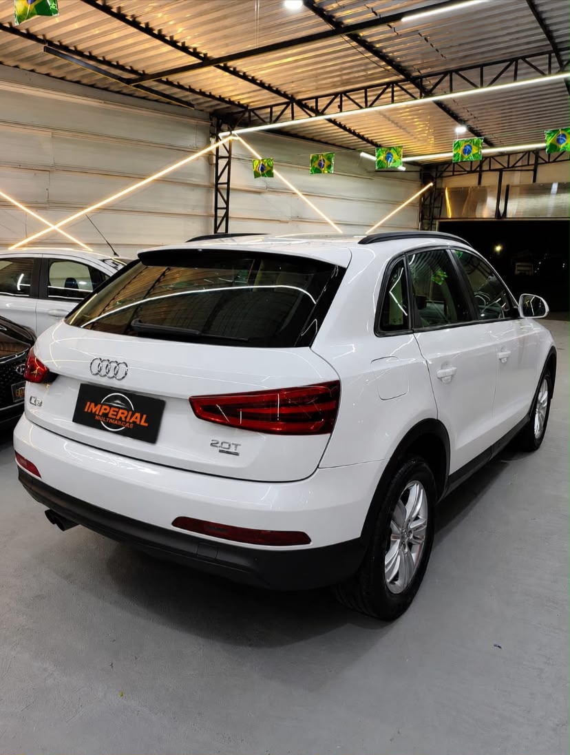 Audi Q3 2.0 TFSI Quattro S-Tronic 2014