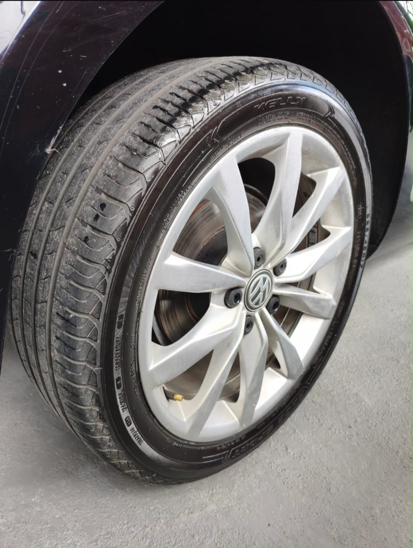 VW Golf 1.4 Turbo Automático 2015