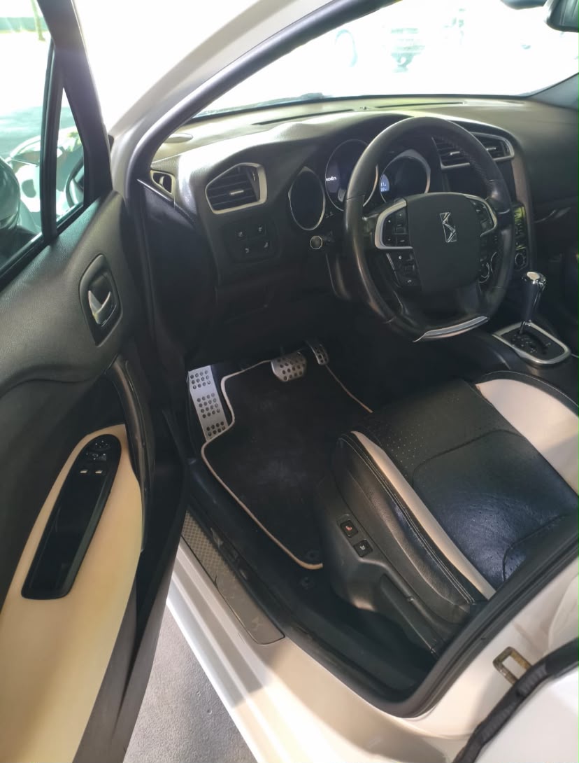 Citroën DS4 2014 - Detalhe