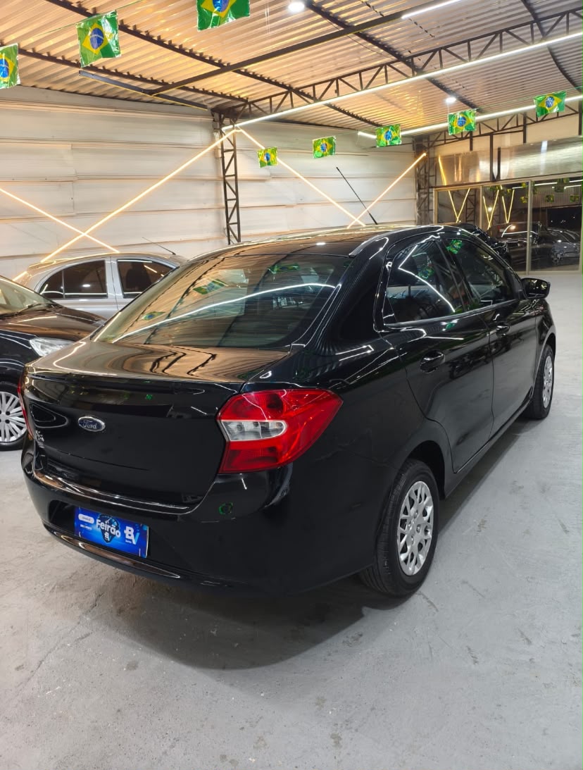 Ford Ka+ - Vista traseira